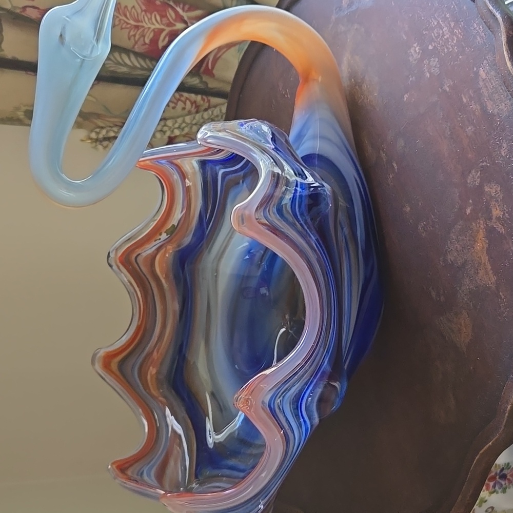Vintage Mid Century Hand-blown Glass Swan Bowl - Picture 3 of 7